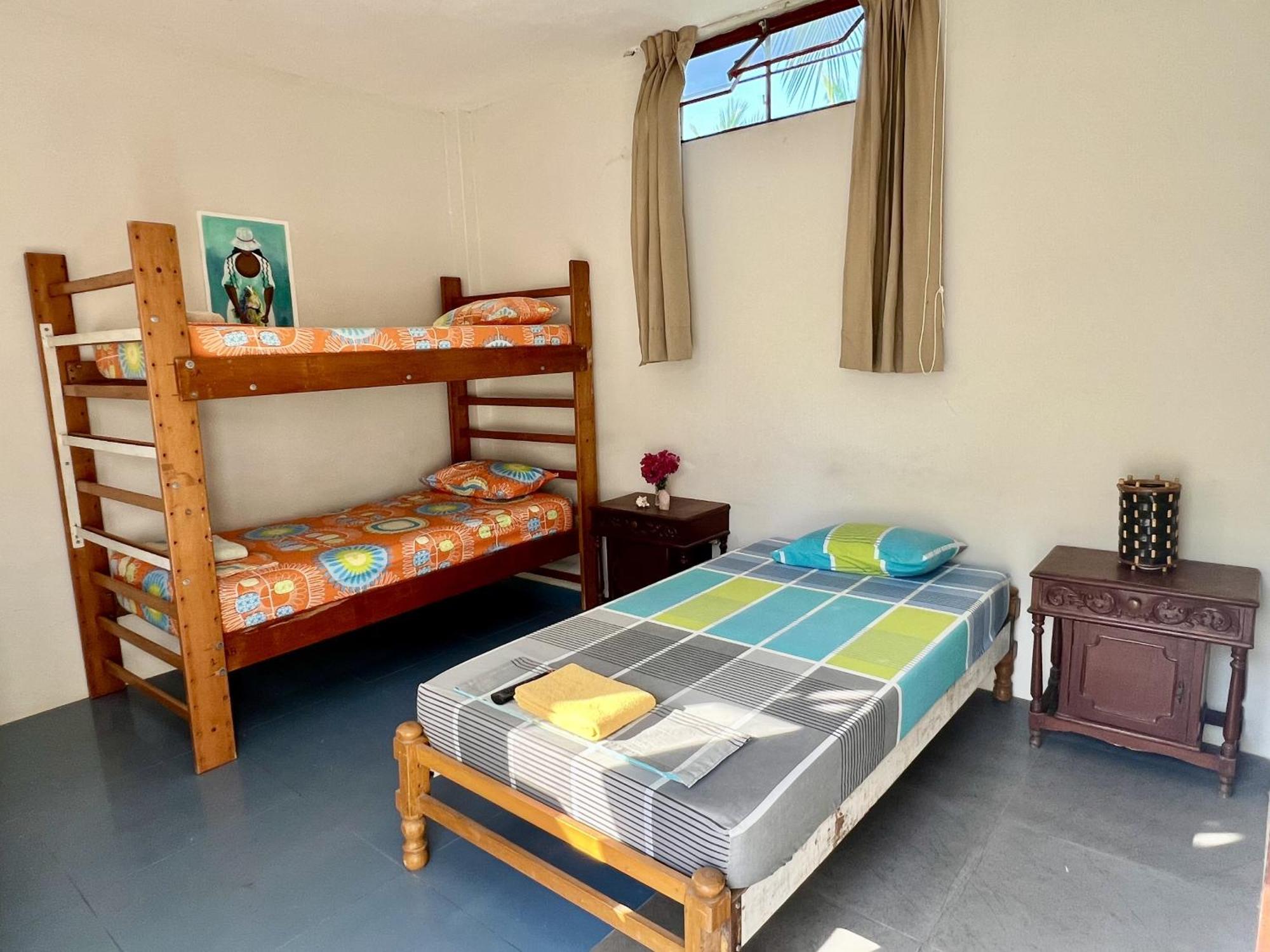 Hostel Stone House Máncora Zewnętrze zdjęcie